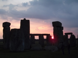 Stonehenge sunrise access our from Salisbury